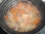 Canh khoai tây cà rốt thịt băm bước làm 2 hình