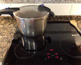 Foto del paso 11 de la receta: Garbanzos guisados con costillas