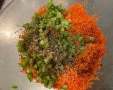 Une image de l'étape 7 de Salade de concombre, carottes et poivron à la mozzarella.