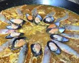 Foto del paso 9 de la receta Paella de pollo y marisco