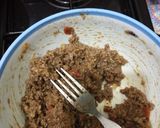 A picture of step 1 of Mkate wa nyama.