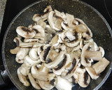 Foto del paso 2 de la receta: Hamburguesa fitness de pulled chicken con queso y pan de atún