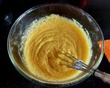 A picture of step 2 of Mango Suji Cake.