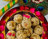 बिना मावा के सूखे नारियल का मलाईदार लड्डू (Creamy Dry Coconut Laddu without mawa) रेसिपी चरण 11 फोटो