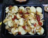Foto del paso 5 de la receta: Papas al horno con cebollas y morrón