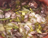 Foto del paso 4 de la receta: Verduras gratinadas con caldo de pollo al gusto