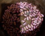 Foto langkah ke 1 dari resep Sambal Goreng Kikil Kacang Merah.