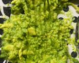 Foto del paso 2 de la receta: Tostón de palta con huevo poché 🥑🍳