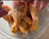 Foto del paso 3 de la receta: Muslitos de pollo asados