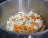 Foto del paso 2 de la receta: Crema de calabaza con sus pipas tostadas