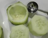 Foto del paso 2 de la receta: Cestas de pepino rellenas de atún