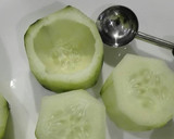 Foto del paso 2 de la receta: Cestas de pepino rellenas de atún