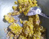 A picture of step 2 of Mava dry fruit apple.