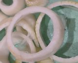 Foto langkah ke 1 dari resep Onion Ring Sederhana.