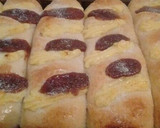 Foto del paso 3 de la receta: Pancitos caseros con crema pastelera y dulce de leche