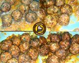 A picture of step 8 of Veg Manchurian 2 ways in gravy and dry.