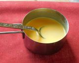 A picture of step 3 of Mango custard.