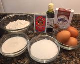 Foto del paso 1 de la receta Bizcocho de leche con pepitas de chocolate