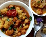 A picture of step 13 of Phulkopi,aloo diye Chhanar Dalna.