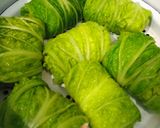 Foto langkah ke 5 dari resep Baso gulung sawi putih.