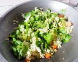 Foto langkah ke 5 dari resep Capcay telor saori saos tiram.