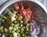A picture of step 3 of Pasta mix vegetables salad.