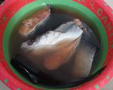 Foto langkah ke 1 dari resep Asem Asem Ikan Patin.
