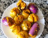 A picture of step 5 of Kathiyawadi Bharwa Baingan & Potato Sabji.