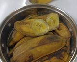 Foto langkah ke 3 dari resep Pisang Kepok Kukus ✅.