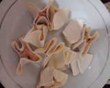 Foto langkah ke 2 dari resep Pangsit goreng dan kuah.