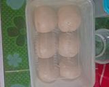 Foto langkah ke 4 dari resep Donat kukus siram coklat.