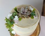 Foto del paso 6 de la receta: Drip cake de vainilla y chocolate
