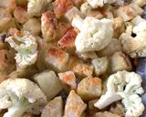 Foto langkah ke 5 dari resep Garlic Lemon Butter Salmon with Cheesy Baked Potato n Cauliflower (easy-healthy).