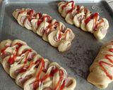 Foto langkah ke 8 dari resep Caterpillar Bread.