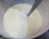 A picture of step 1 of Doodh pakola.