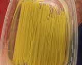 A picture of step 1 of Peperoncino (Spaghetti with Garlic, Oil, and Chili Peppers).