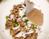 A picture of step 3 of Chat pati Chana Chat.