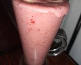 Strawberry Shake (Vegan) recipe step 1 photo