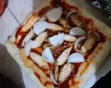 A picture of step 17 of Chicken tikka pizza (without oven bake in pateela).
