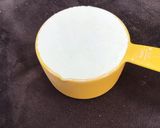 صورة لخطوة 1 من وصفة بسكوت بالحليب🥛🥮