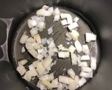 A picture of step 1 of Spinach Tortellini Soup with Smoked Sausage.