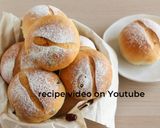 A picture of step 1 of Petit Pain [French Roll].