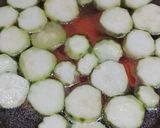 Foto langkah ke 5 dari resep Sop Oyong Mie Soa.