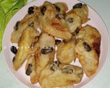 Foto langkah ke 5 dari resep Pisang Goreng Wijen Kismis.