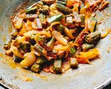 A picture of step 3 of Bhindi do pyaza 😋😋😋😋🥰❤️.