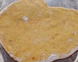 A picture of step 2 of Spicy crackers.