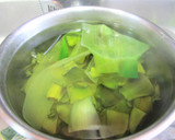 Foto del paso 1 de la receta: Infusión de alcachofa, puerro y cebolla