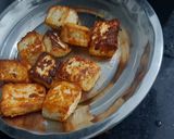 A picture of step 3 of Chilli paneer.