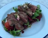 A picture of step 4 of Steak Smørrebrød (Danish open sandwich) 🇩🇰 🥩.