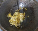 Foto langkah ke 4 dari resep Bihun goreng toge wortel.